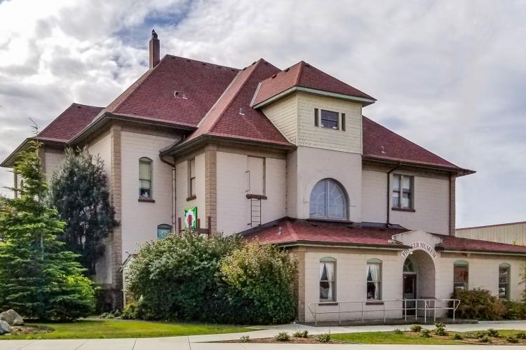 Tillamook Museums Shore Thing Vacation Rentals